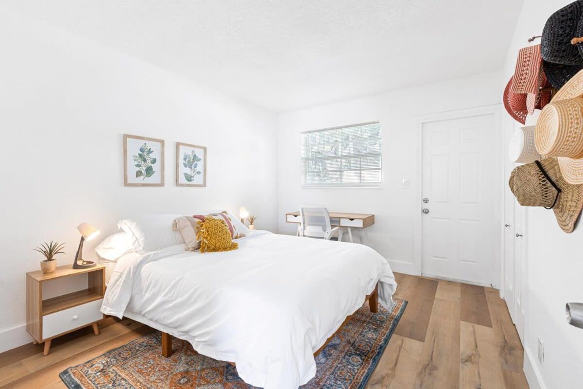 Lovely 2 Bedroom Condo In Sailboat Bend Fort Lauderdale Luaran gambar