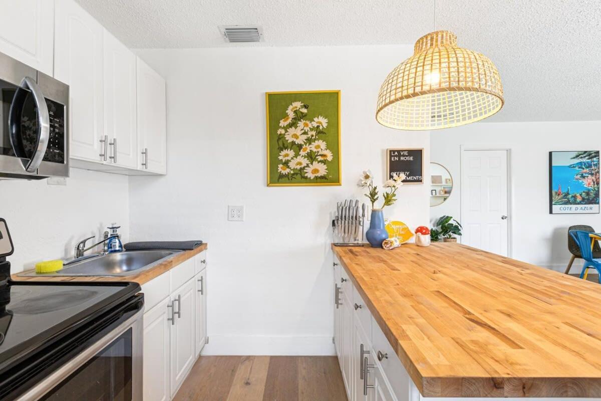 Lovely 2 Bedroom Condo In Sailboat Bend Fort Lauderdale Luaran gambar