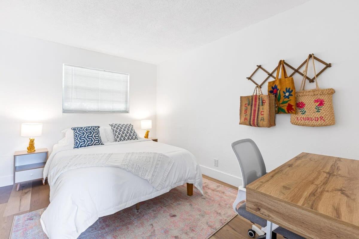 Lovely 2 Bedroom Condo In Sailboat Bend Fort Lauderdale Luaran gambar